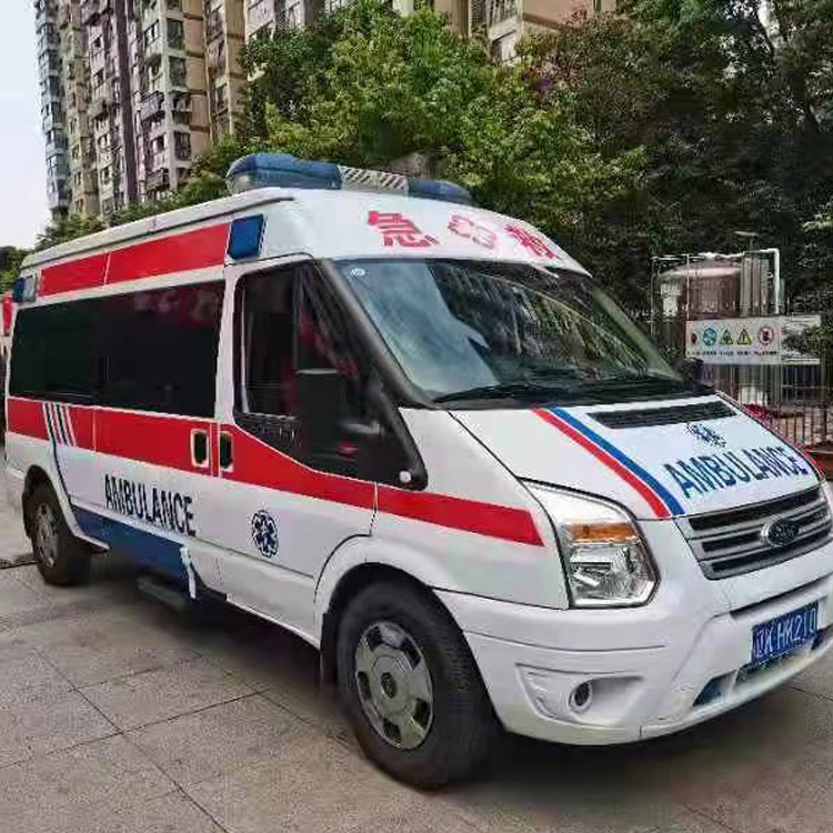 和静长途救护车护送病人返乡
